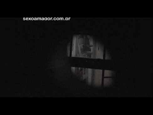 ❤️ Blondie bliver hemmeligt videooptaget af en voyeur fra nabolaget gemt bag hule mursten ❌ Porno at da.91sesex101.top